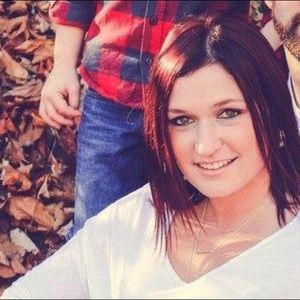 Meet your Posher, Alyse